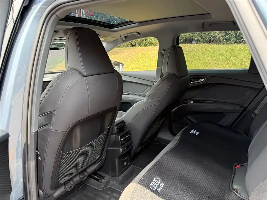Audi Q4 e-tron 2023 из CN, фото 6
