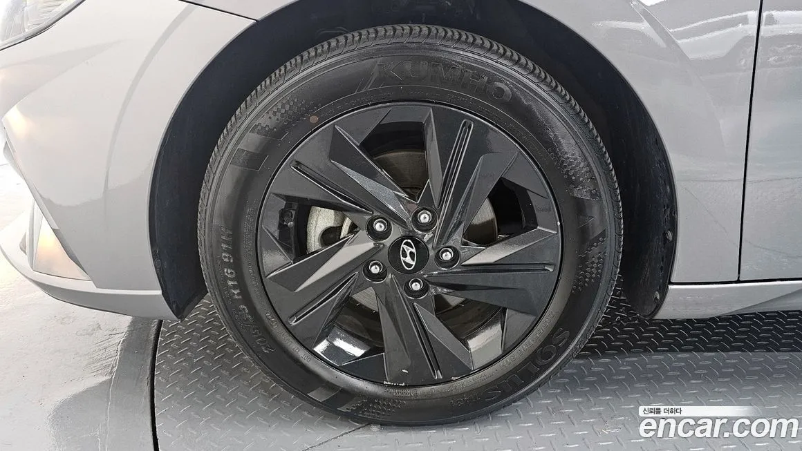 Hyundai AVANTE — фото 9