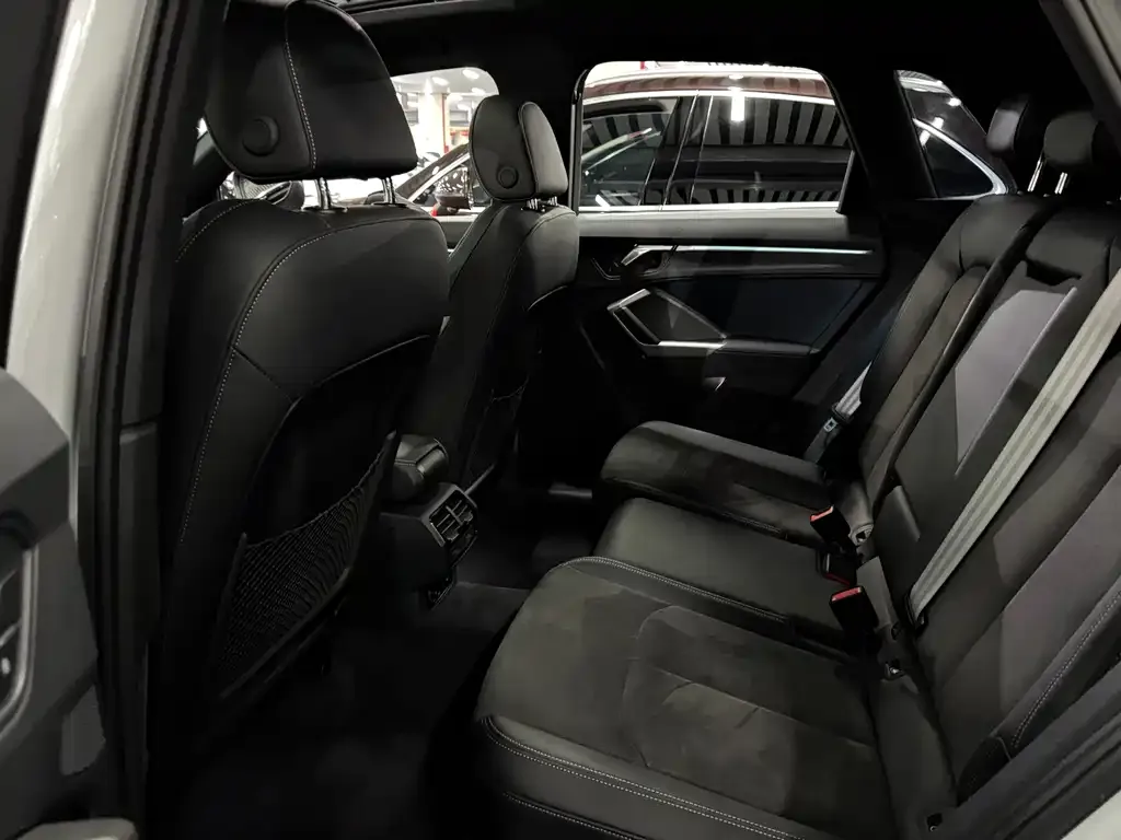 Audi Q3 2022 из CN, фото 9