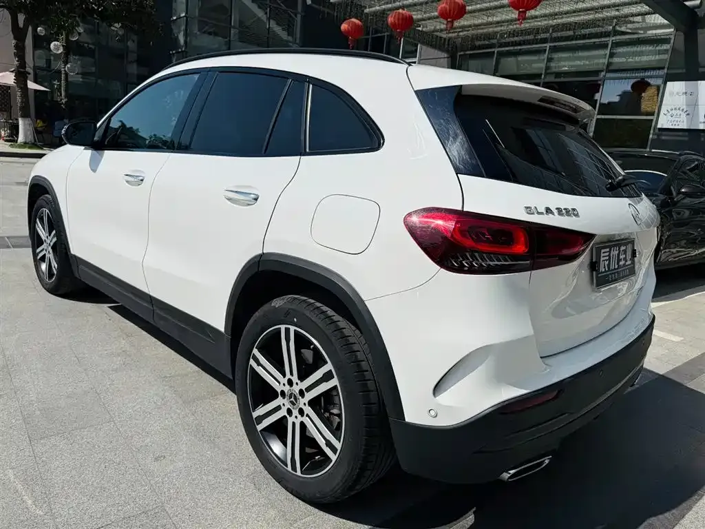 Mercedes-Benz GLA 2022 из CN, фото 2