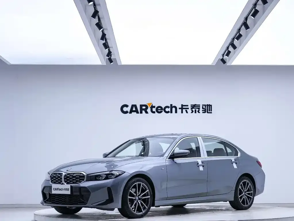 BMW 3 Series 2022 из CN, фото 1