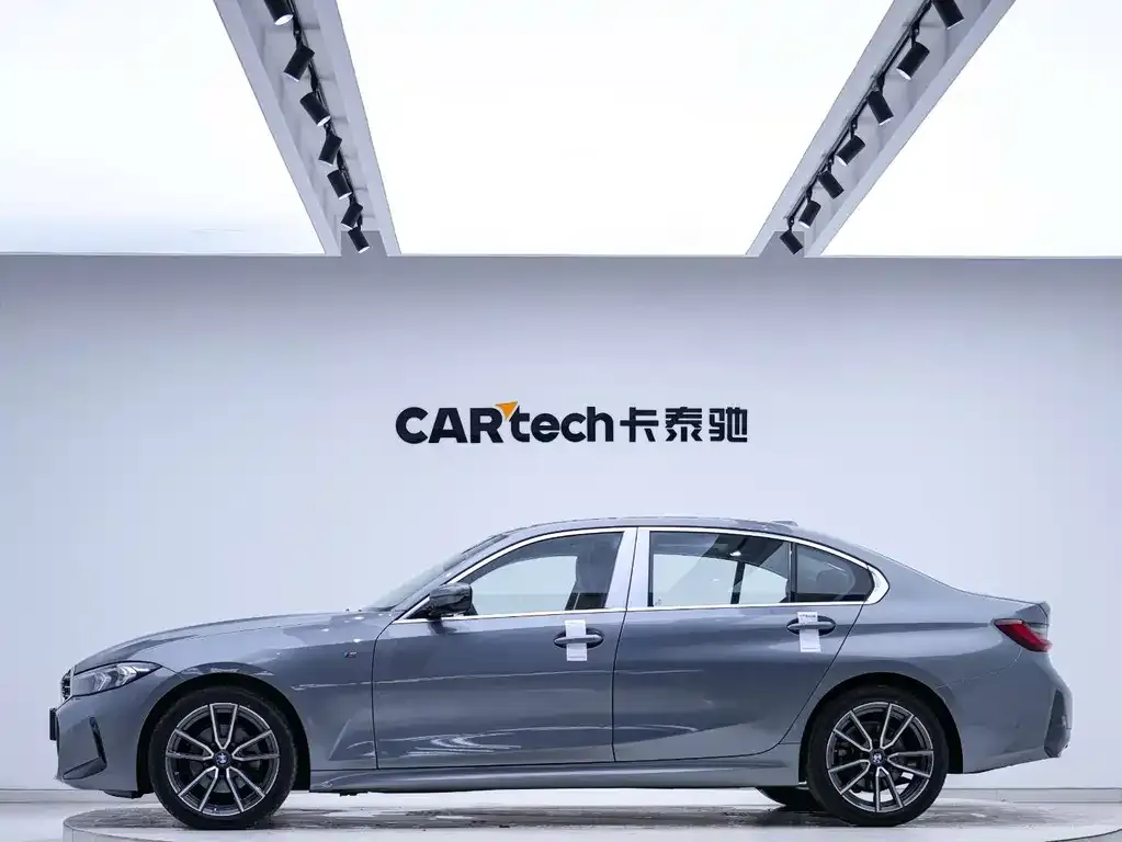 BMW 3 Series 2022 из CN, фото 10