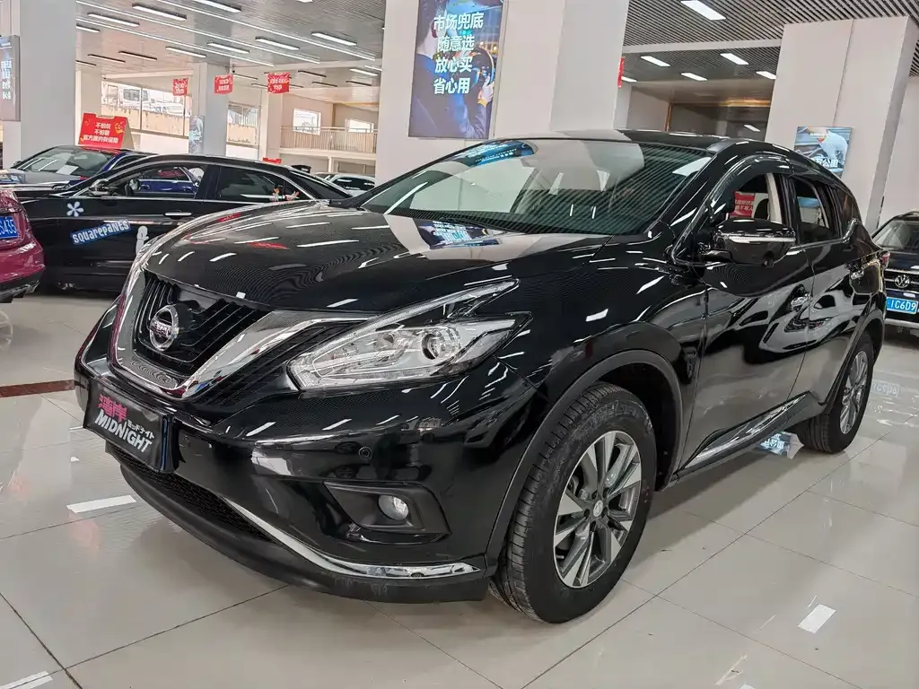 Nissan Murano — фото 1