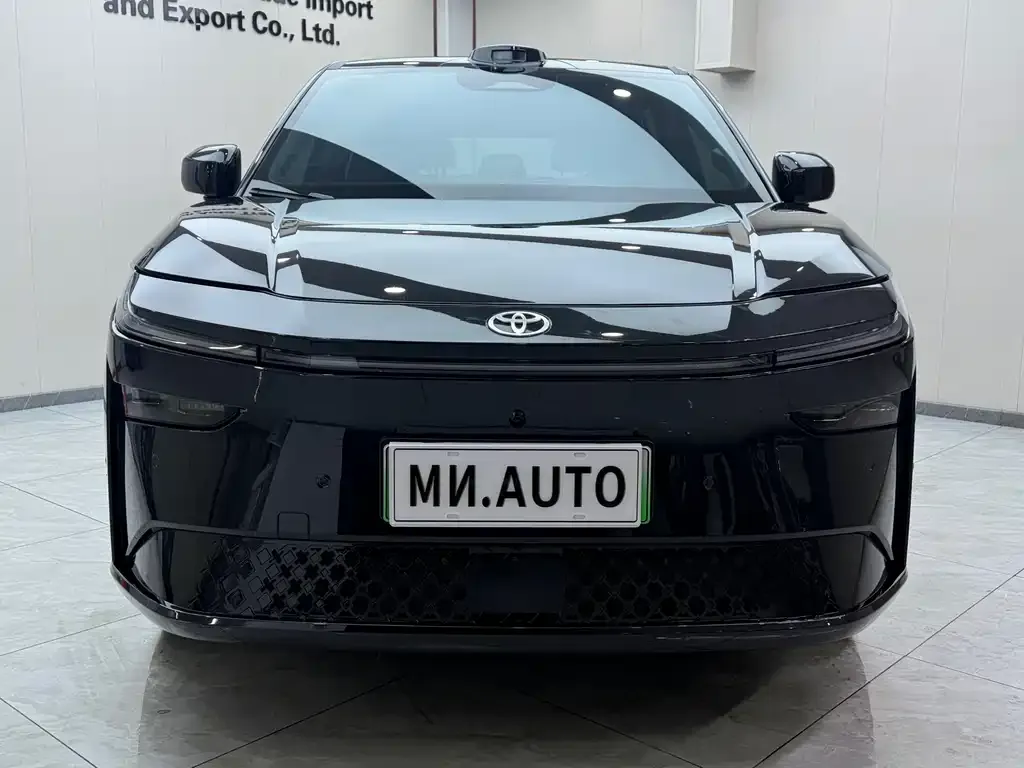 Toyota Platinum 3X 2025 из CN, фото 10