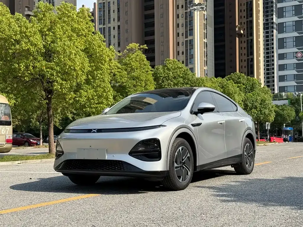 XPeng G6