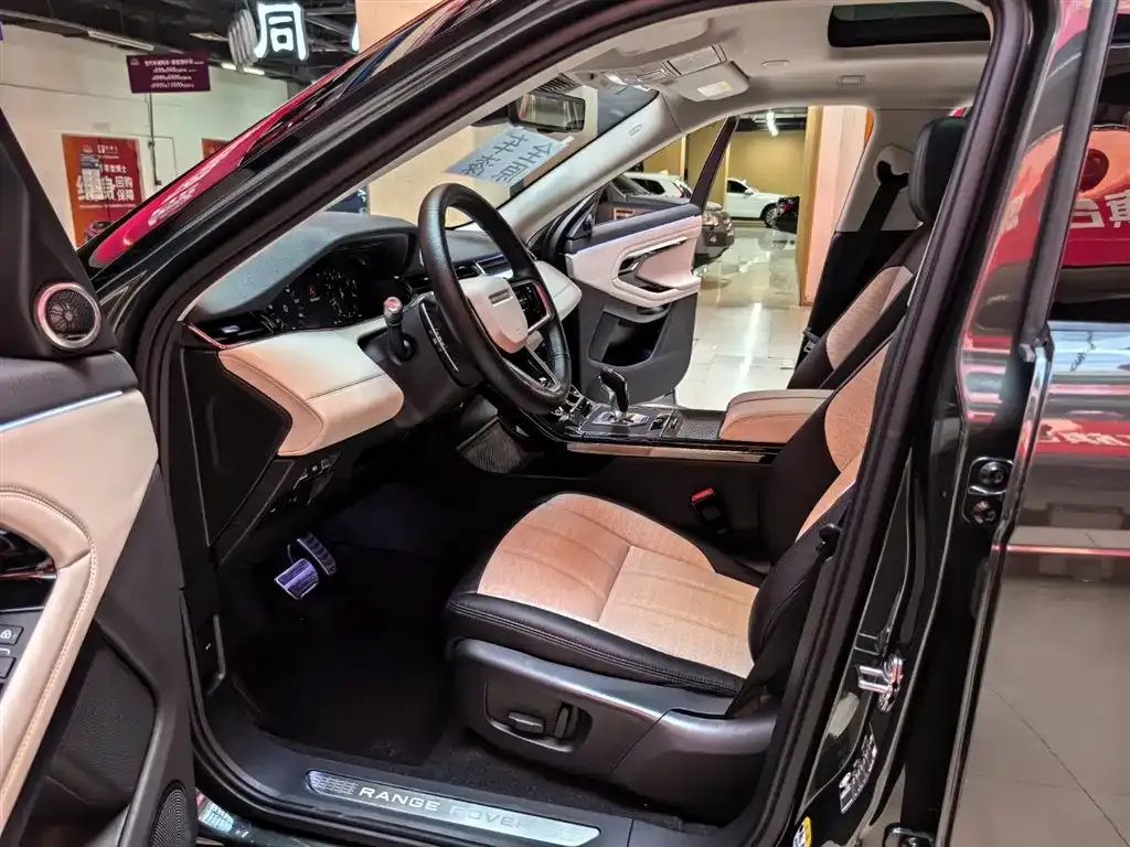 Land Rover Evoque — фото 8