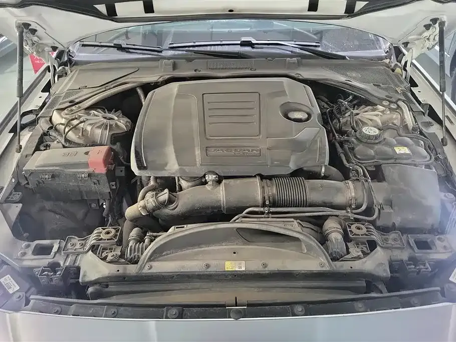 Jaguar XFL 2021 из CN, фото 8