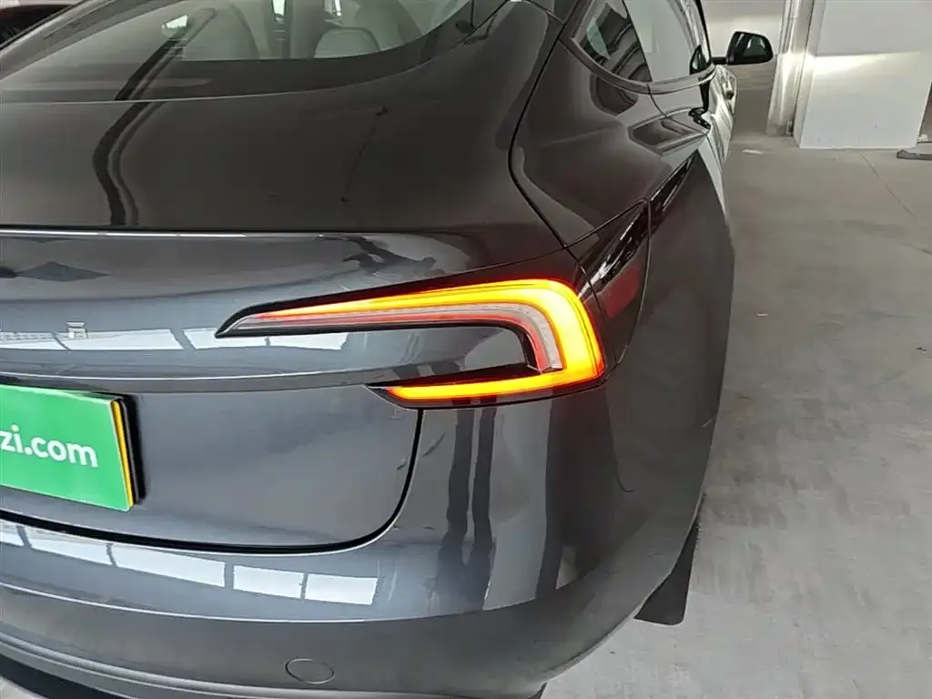 Tesla Model 3 2024 из CN, фото 9