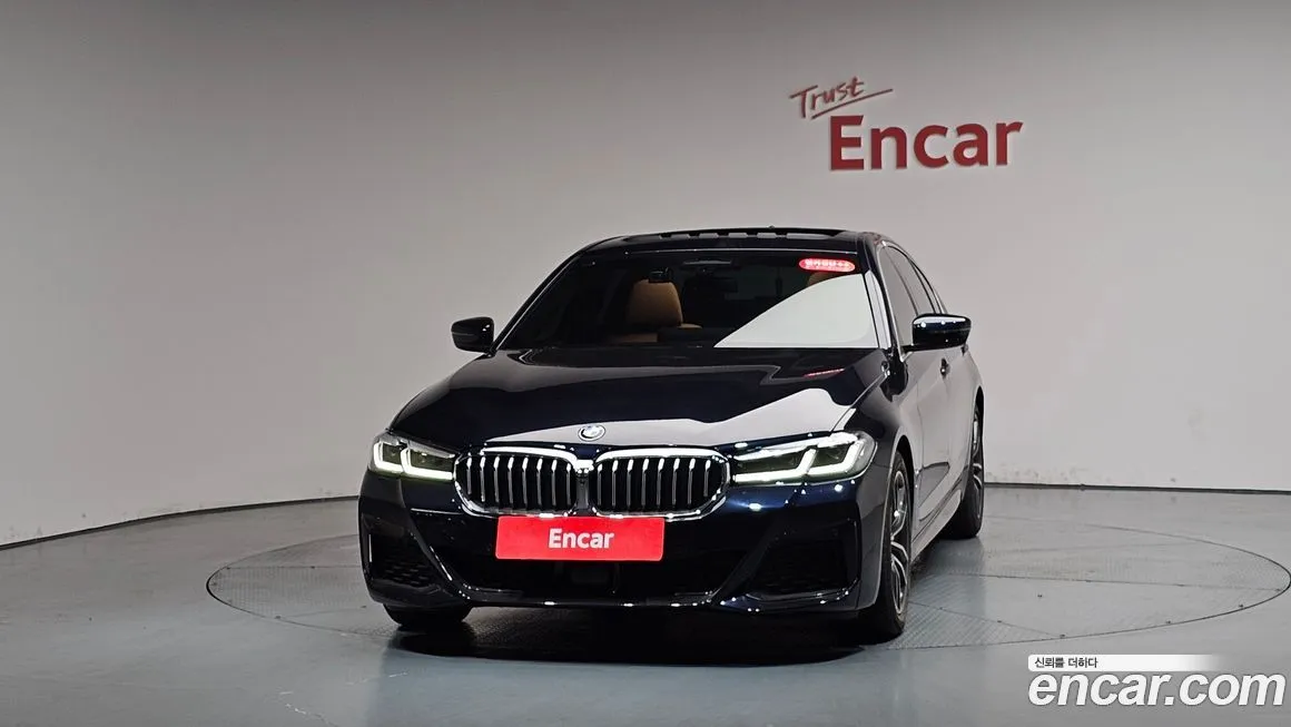 BMW 5-Series — фото 6