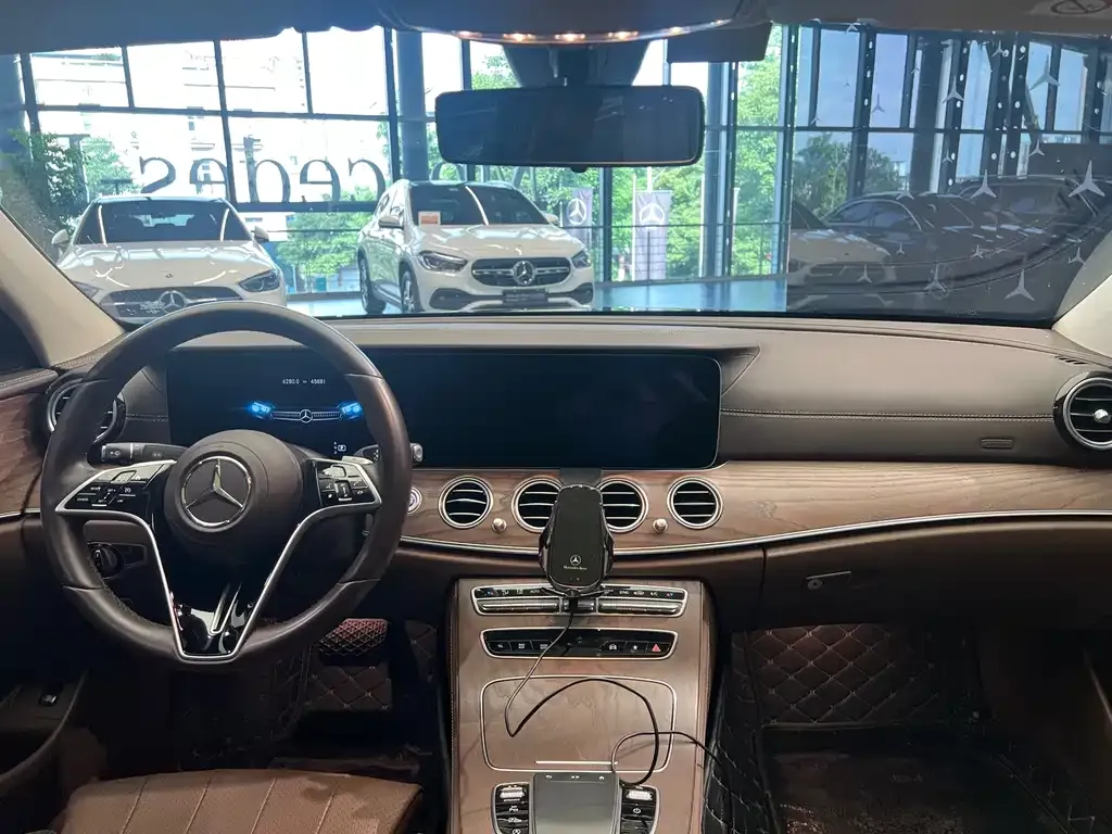 Mercedes-Benz E-Class 2022 из CN, фото 6