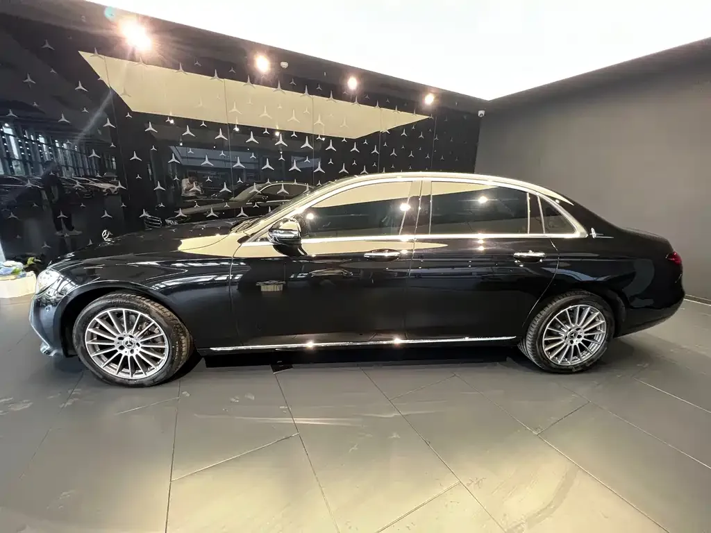 Mercedes-Benz E-Class 2022 из CN, фото 5