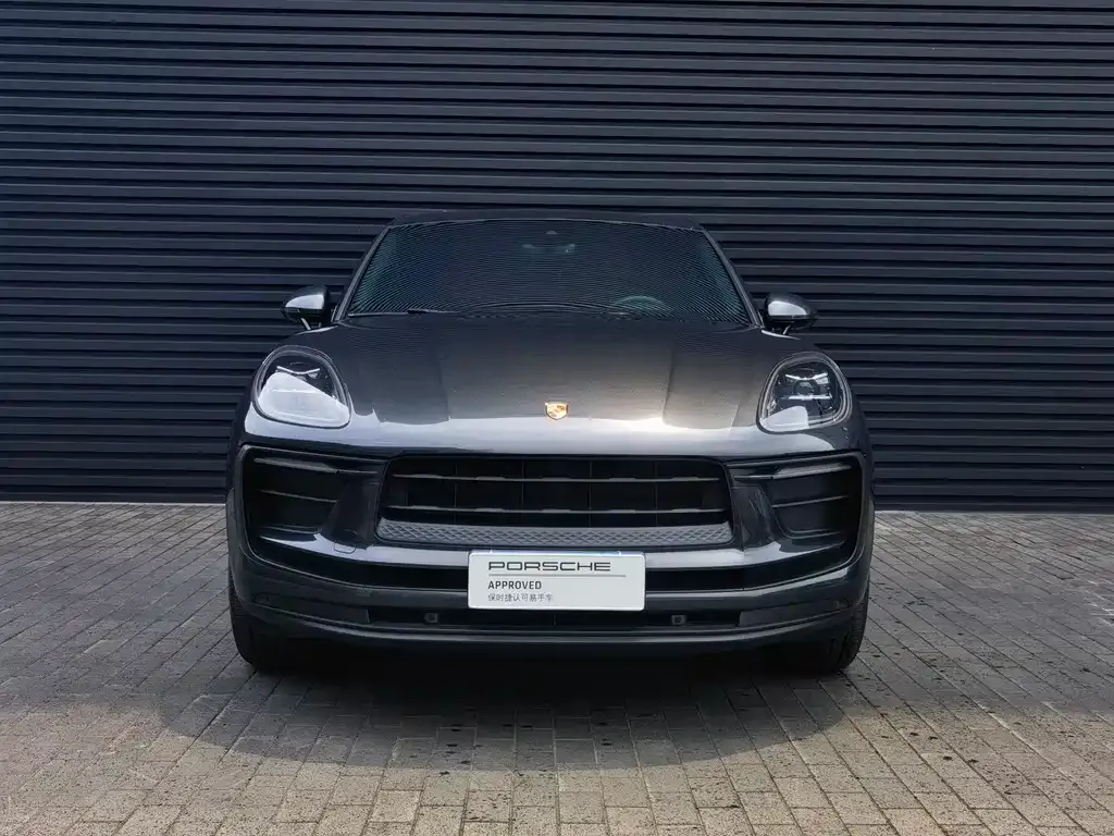 Porsche Macan — фото 1