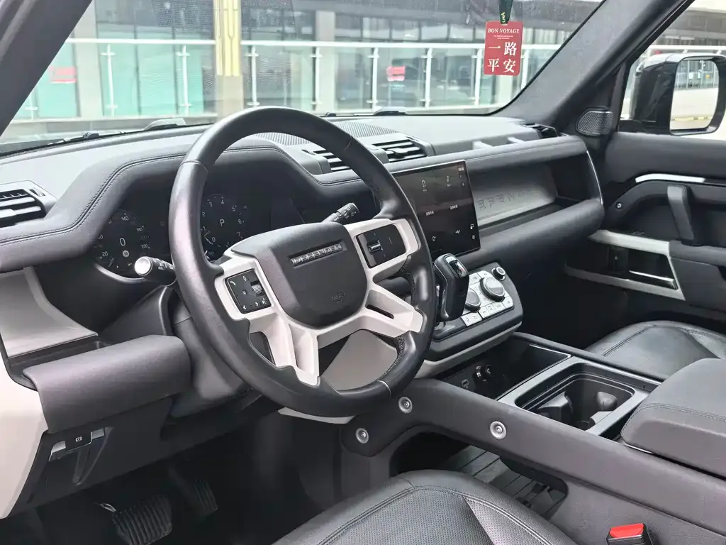 Land Rover Defender — фото 2