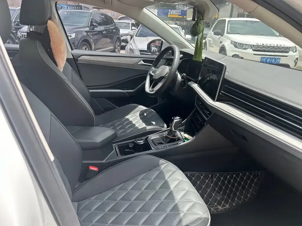 Volkswagen Sagitar 2022 из CN, фото 4