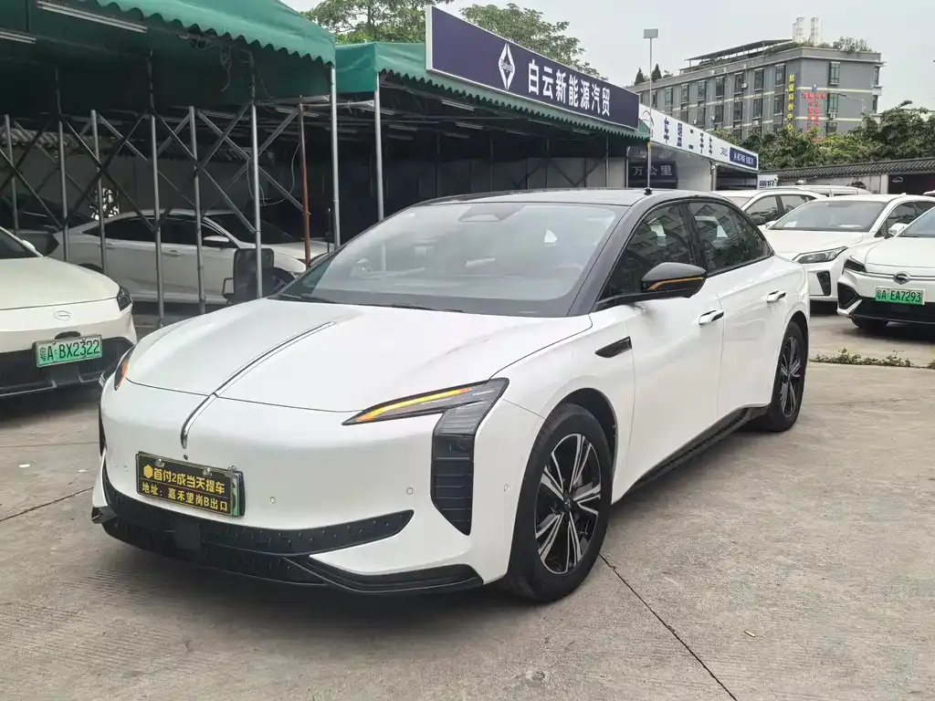 Hongqi EH7 2025 из CN, фото 1