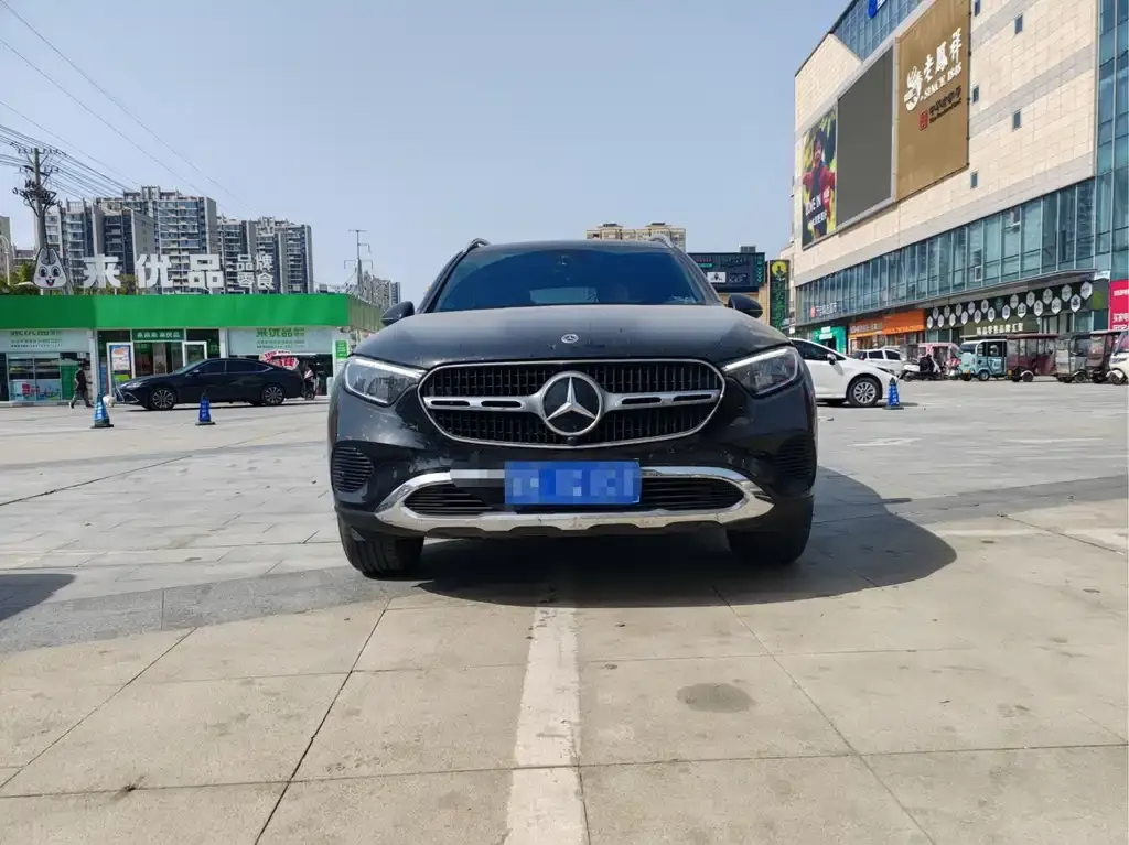 Mercedes-Benz GLC 2023 из CN, фото 1