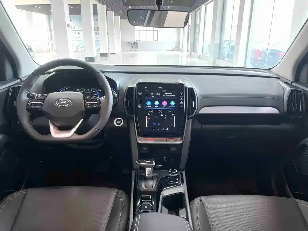 Hyundai ix35 — фото 10