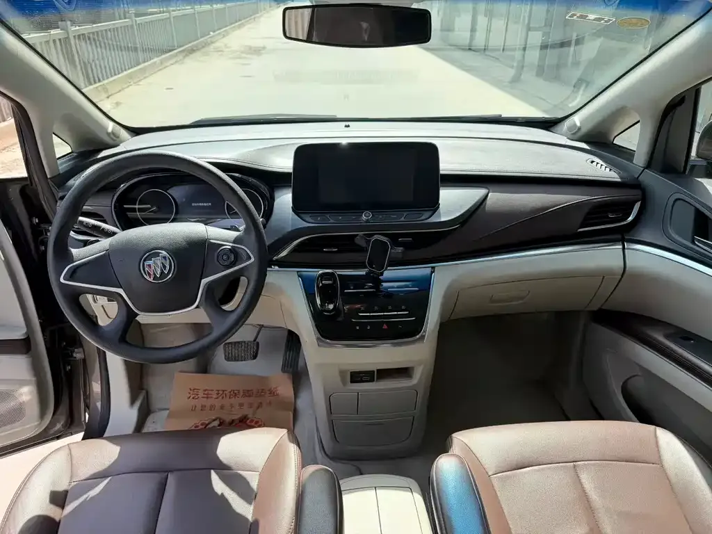 Buick GL8 2023 из CN, фото 7