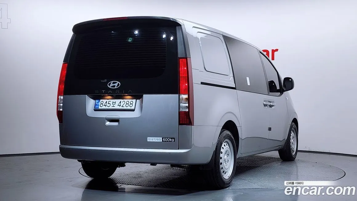 Hyundai Staria 2025 из KR, фото 8
