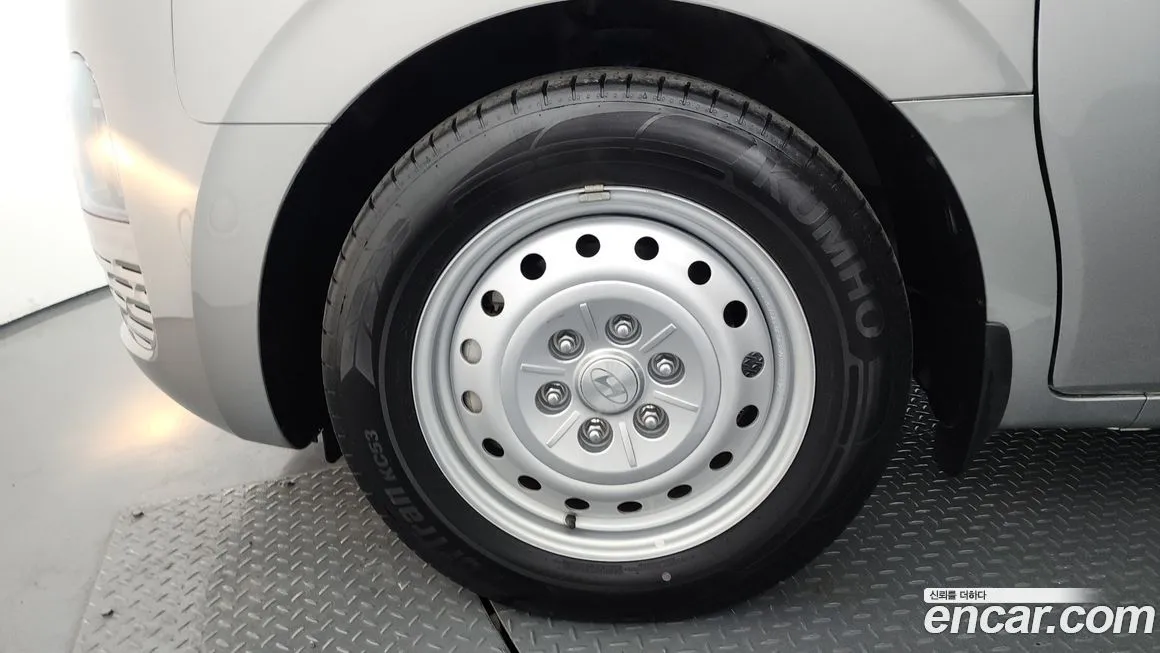 Hyundai Staria 2025 из KR, фото 3