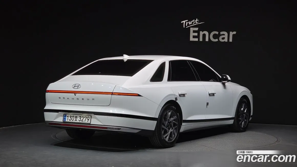 Hyundai Grandeur 2023 из KR, фото 3