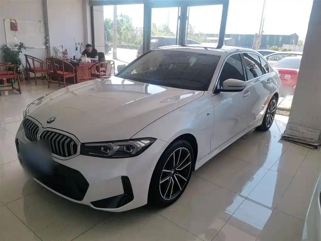 BMW 3 Series 2024 из CN, фото 4