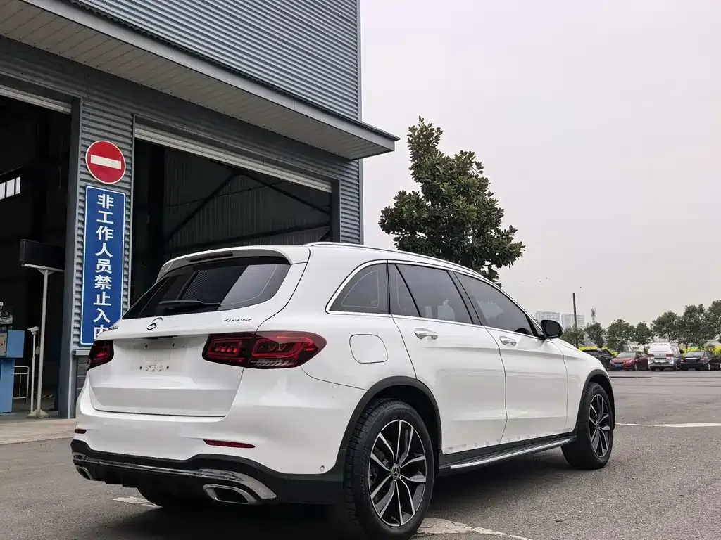 Mercedes-Benz GLC — фото 3