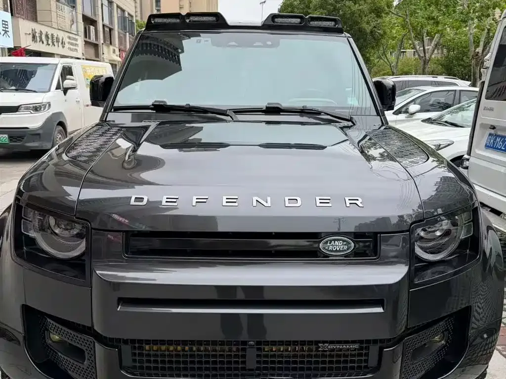 Land Rover Defender — фото 6