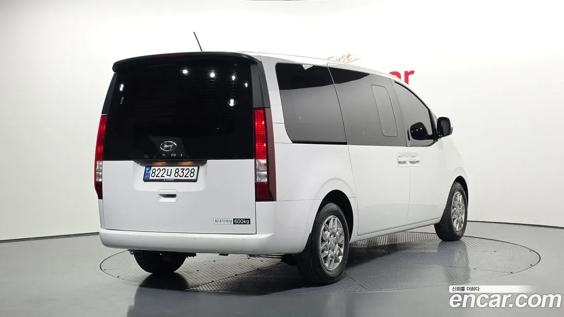 Hyundai Staria — фото 9