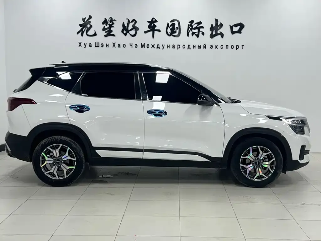 Kia KX3 2022 из CN, фото 8