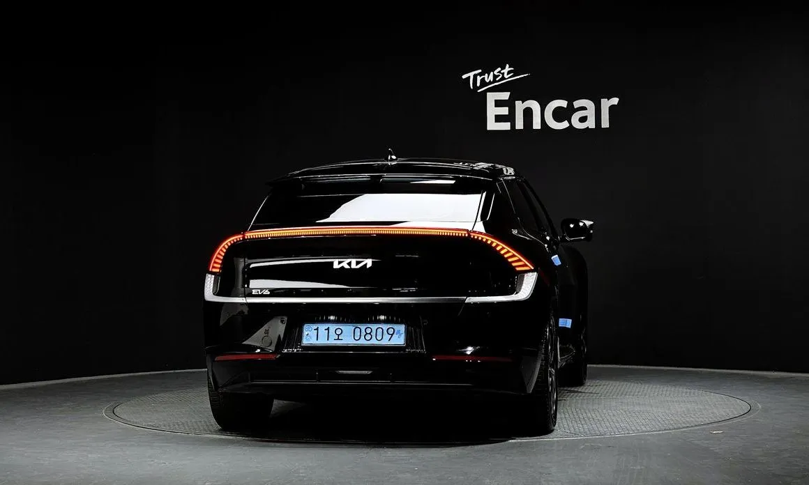Kia EV6 — фото 7