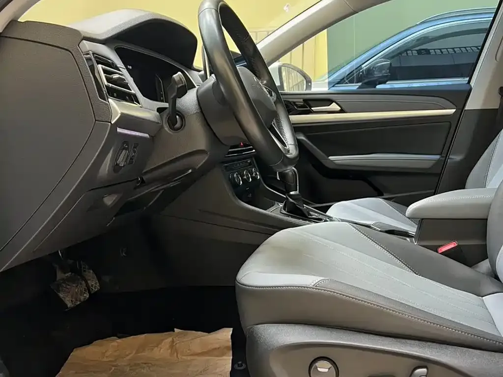 Volkswagen Lavida 2022 из CN, фото 9