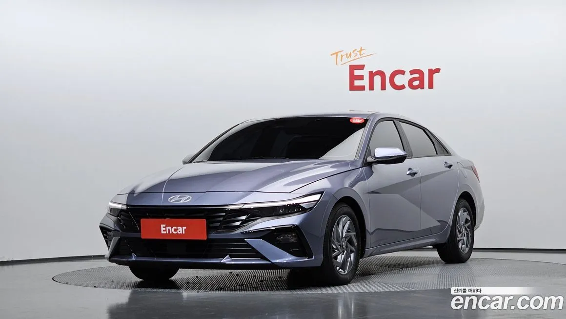 Hyundai AVANTE — фото 1