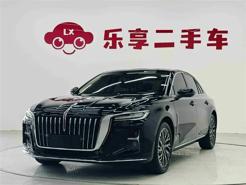 Hongqi H5 — фото 1