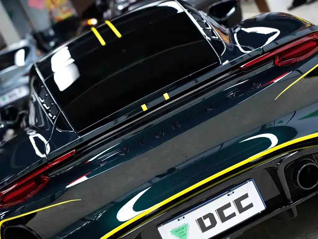 Lotus Emira 2024 из CN, фото 6