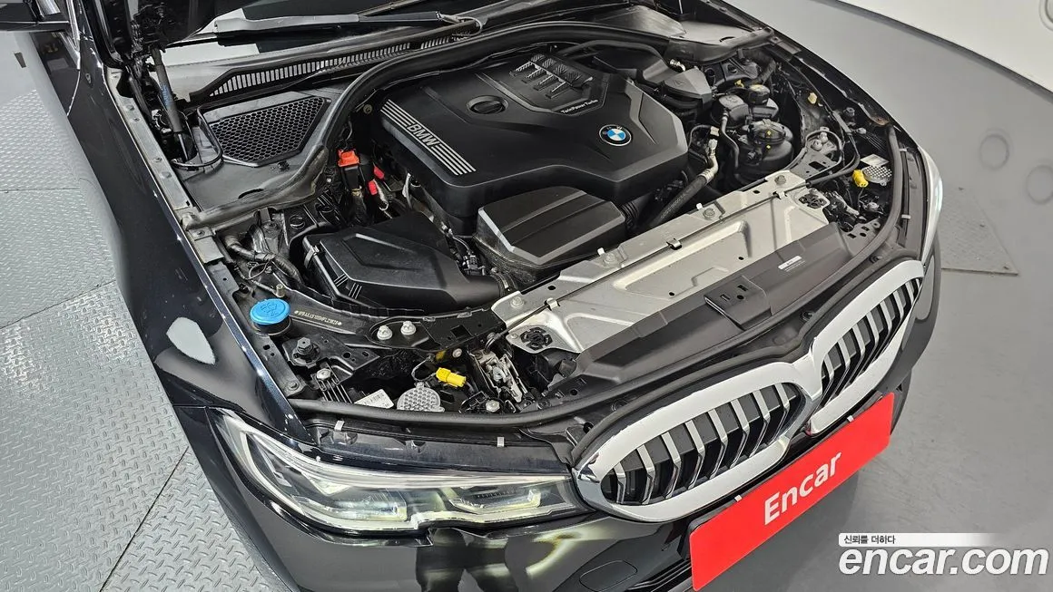 BMW 3-Series 2021 из KR, фото 10