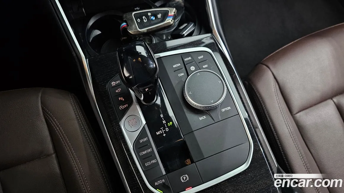 BMW 3-Series 2021 из KR, фото 8