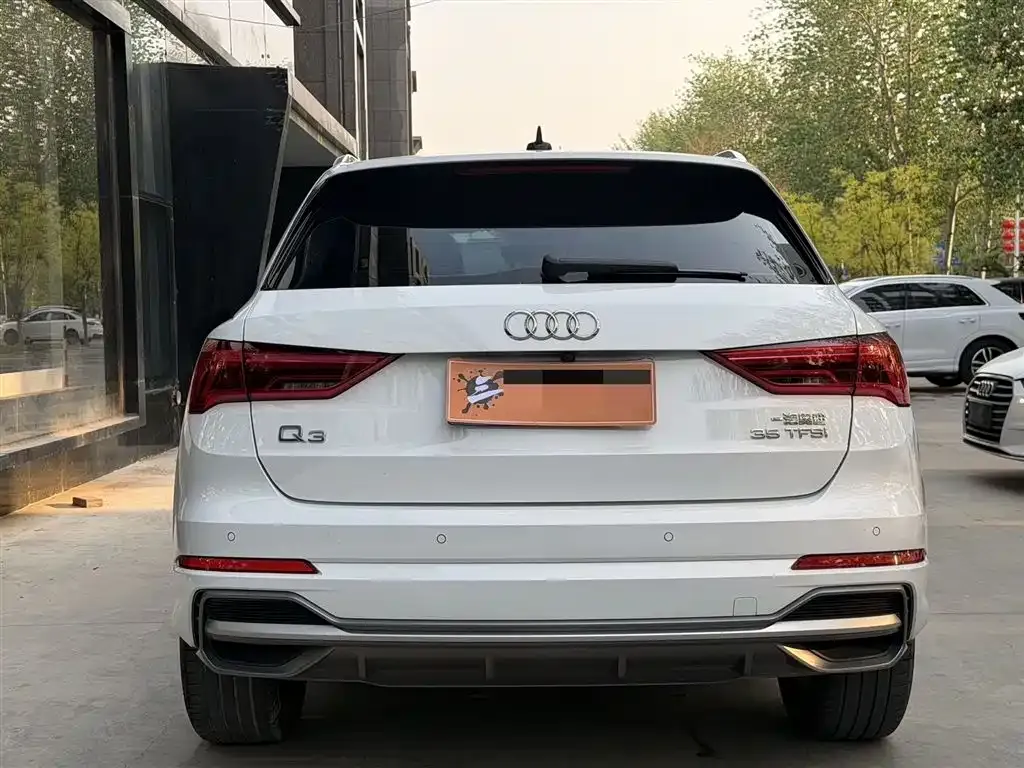 Audi Q3 — фото 2