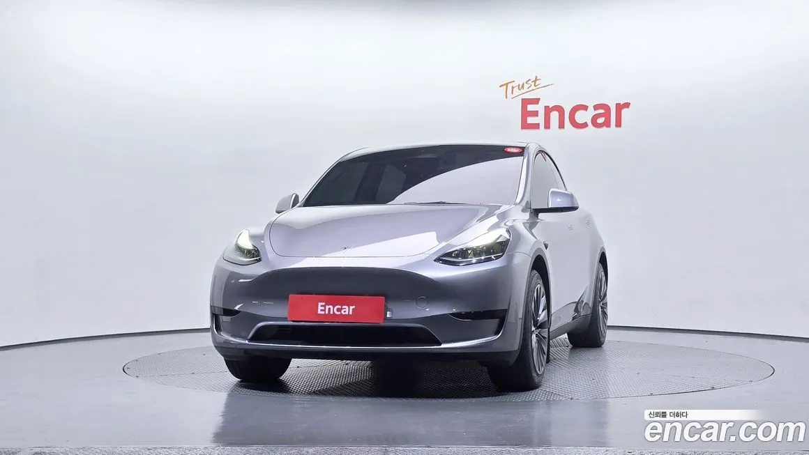 Tesla Model Y — фото 3