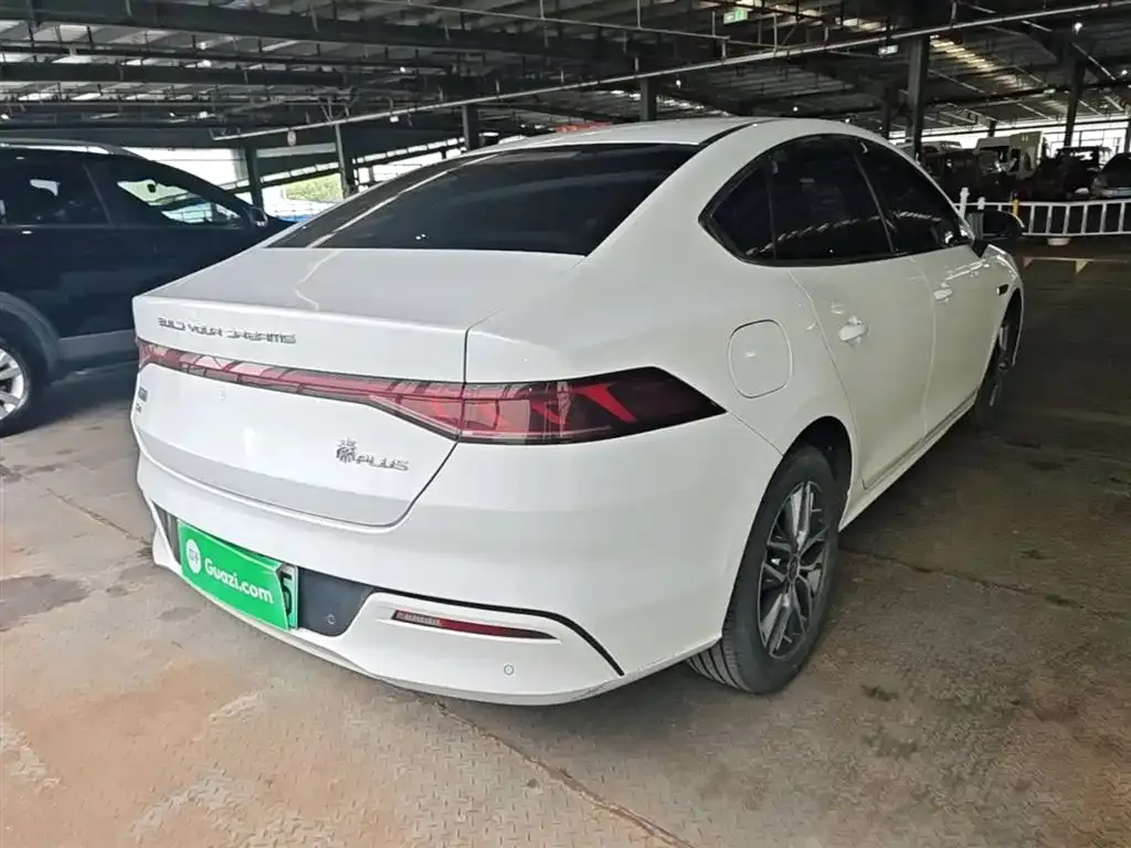 BYD Qin PLUS — фото 9