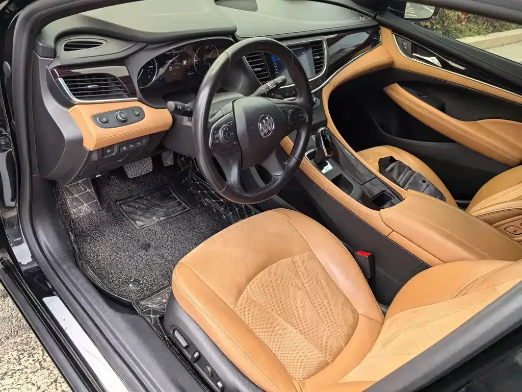 Buick LaCrosse — фото 5
