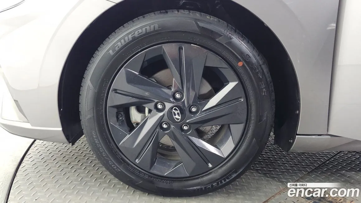 Hyundai AVANTE 2021 из KR, фото 9