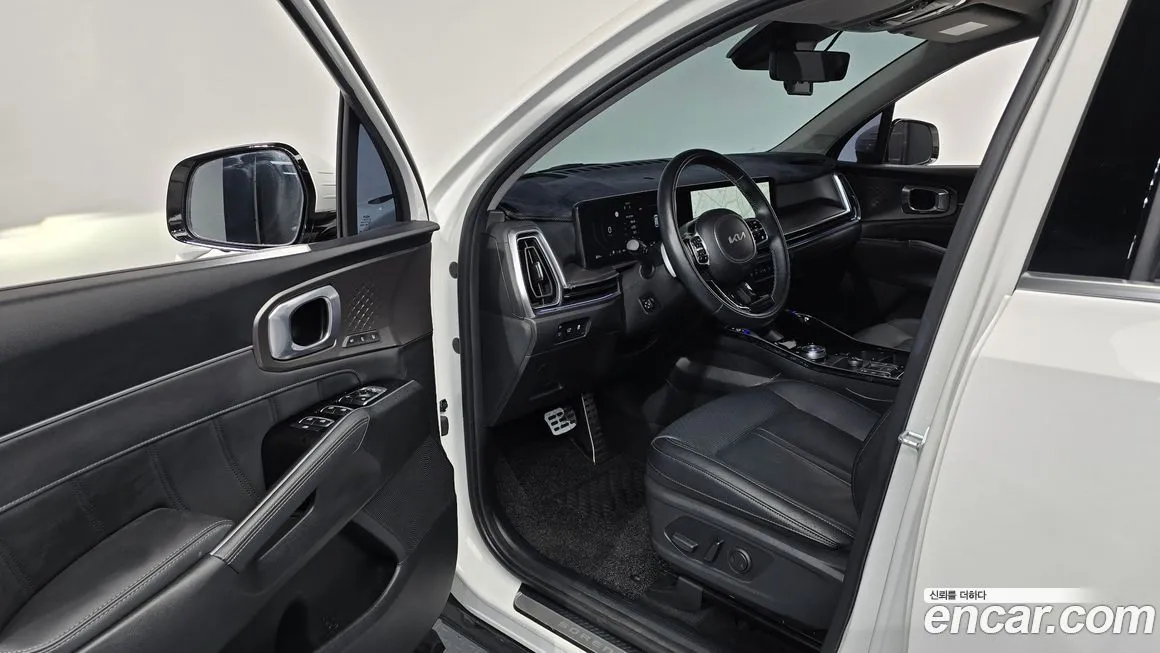 Kia Sorento — фото 6