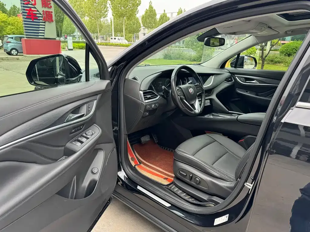 Buick Enclave — фото 10