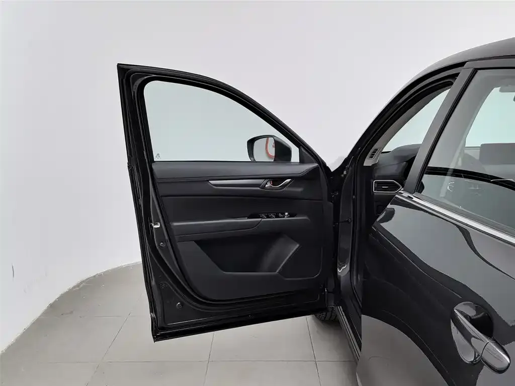 Mazda CX-5 2023 из CN, фото 4