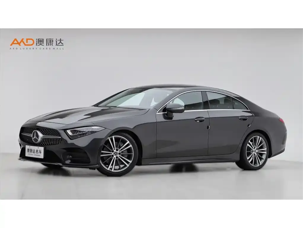 Mercedes-Benz CLS — фото 1