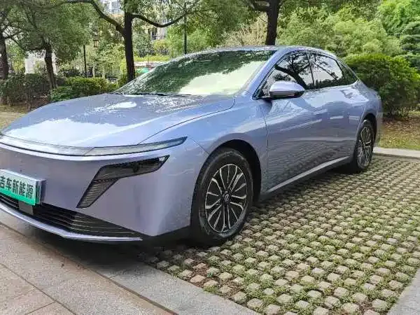 Nissan N6