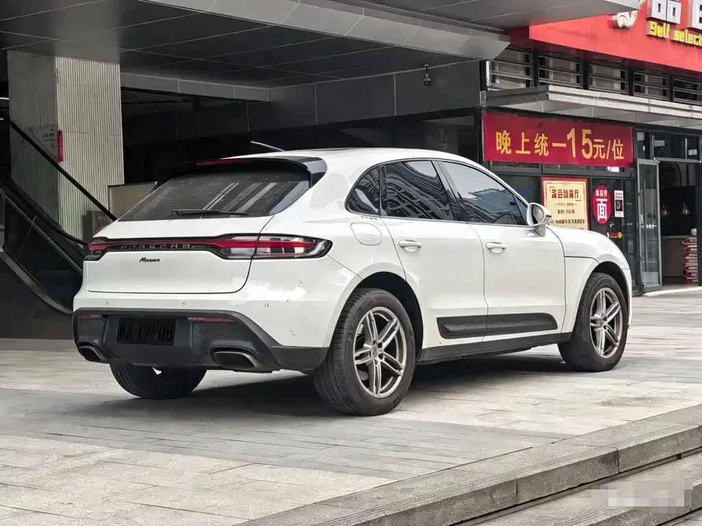 Porsche Macan — фото 9