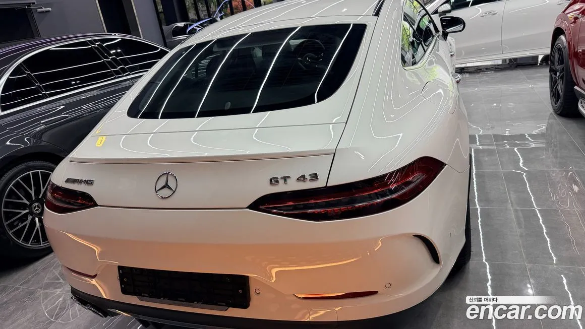 Mercedes-Benz AMG GT — фото 9