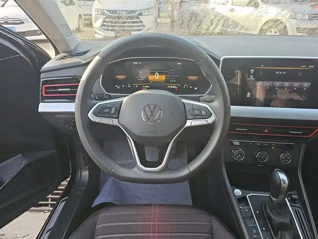Volkswagen Lavida 2024 из CN, фото 5